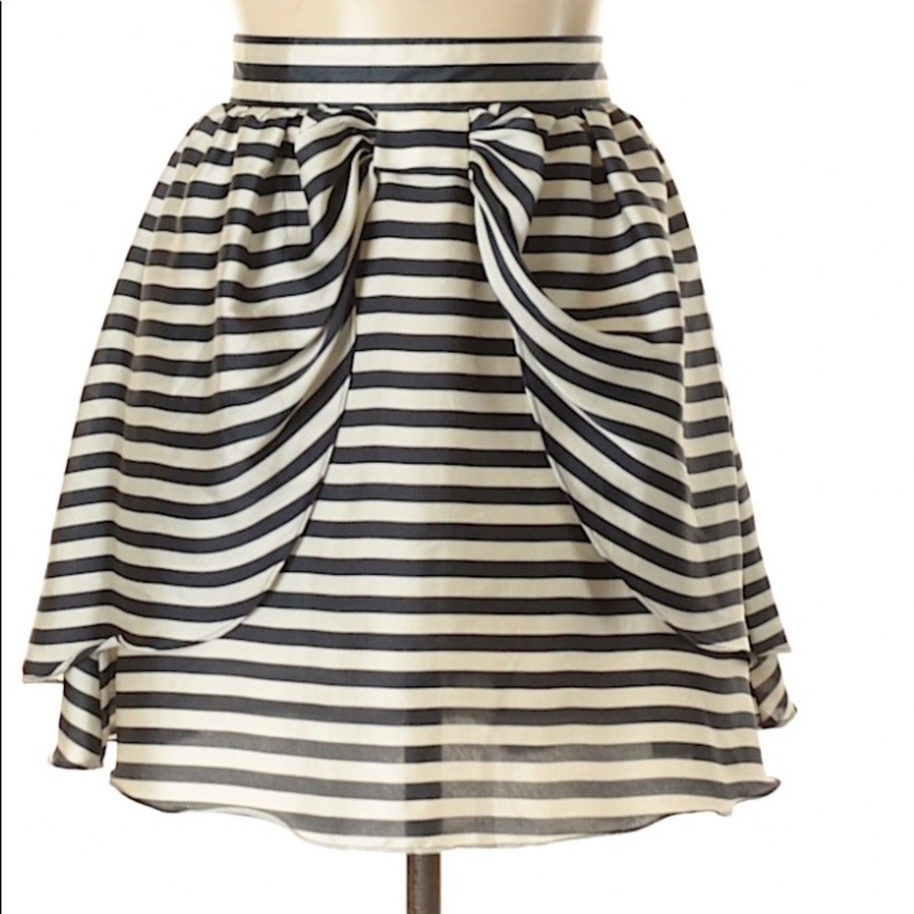 RARE H&M Navy And Cream Stripe Skirt Size 6